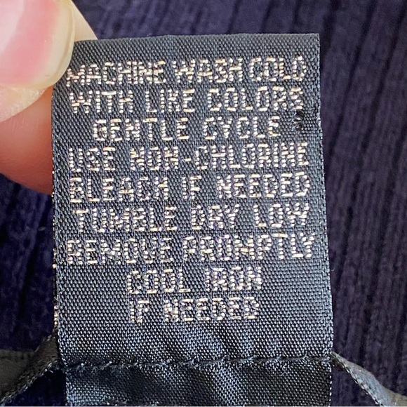 89th & Madison Cropped Cardigan Sweater - Picture 6 of 8